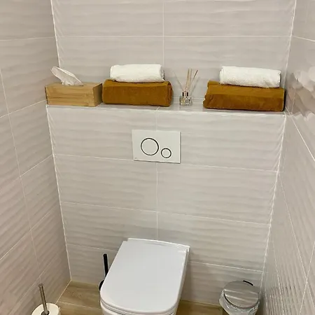 住宿加早餐酒店 Greenwood Vendeghaz 希欧福克