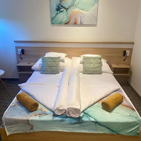 Bed & Breakfast Greenwood Siófok